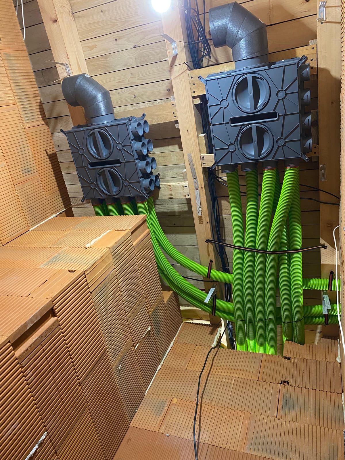 Realizácia — Rekuperácia (1)